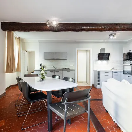 Large 3 Bdr Old Town - Ac 尼斯