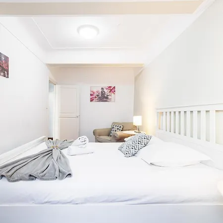 Large 3 Bdr Old Town - Ac